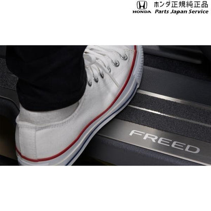 GT5系フリード 43.サイドステップガーニッシュカバー 08F05-33F-000 FREED HONDA