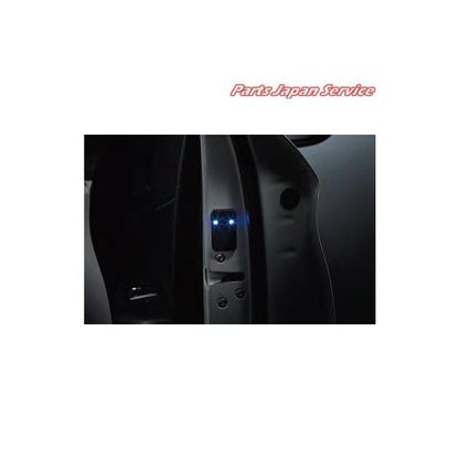 GN0W系アウトランダー 66.電池式セーフティーイルミネーション MZ590975 OUTLANDER MITSUBISHI