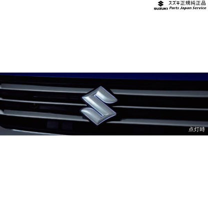 MA27S系ソリオ 8.エンブレムイルミネーション DABN フロント用 99213-83S00 SOLIO SUZUKI