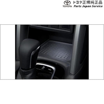 10系カローラクロス センターロアイルミネーション トヨタ MXGA10 ZVG13 ZVG16 10COROLLACROSS TOYOTA