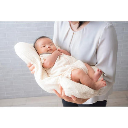 抱っこして眠ったあと置いても起きにくい布団 ベージュ 赤ちゃん ベビー 背中スイッチ 対策 防止 夜泣き 寝ない トッポンチーノ 抱っこ クッション